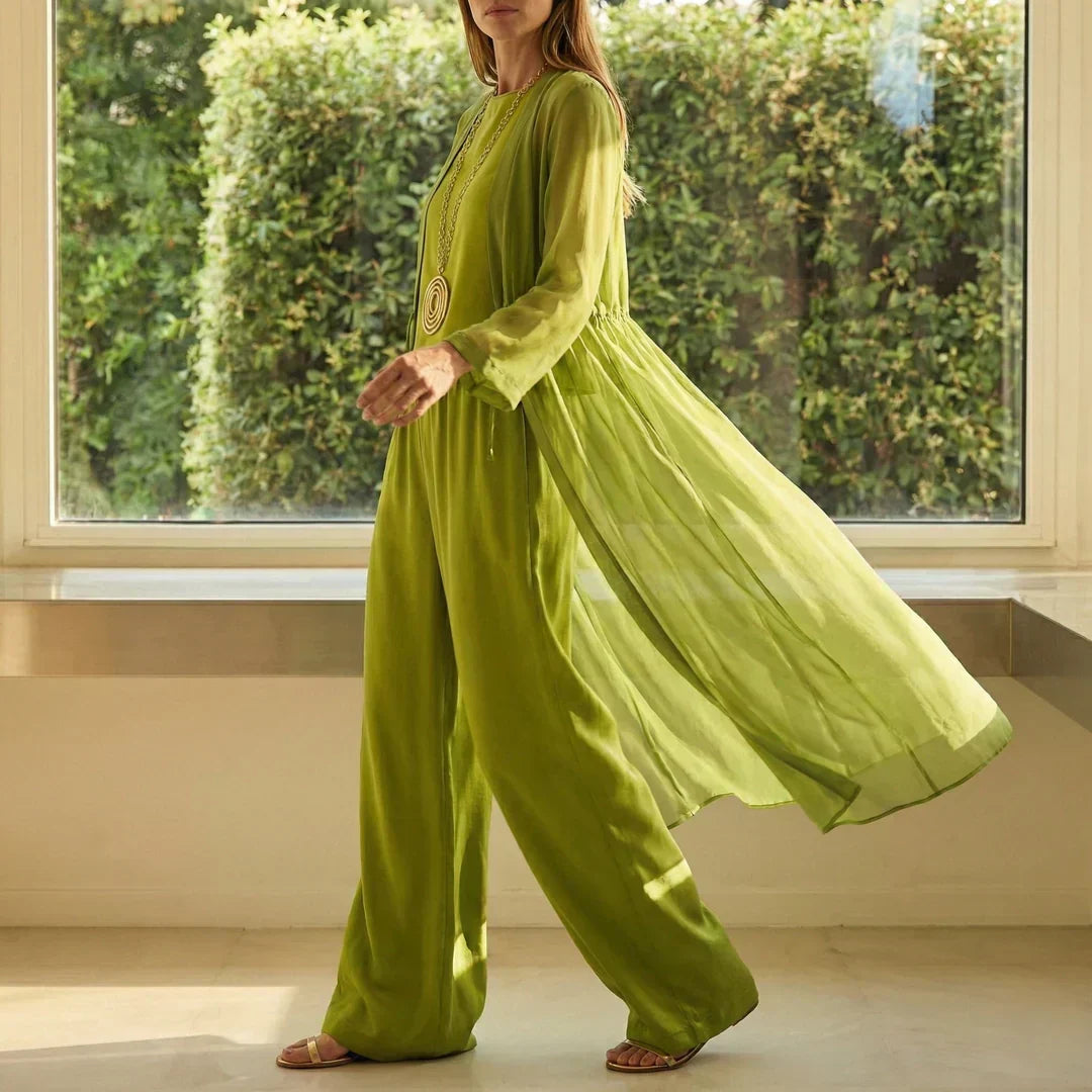 Giada | Elegant Fluid Three-Piece Set