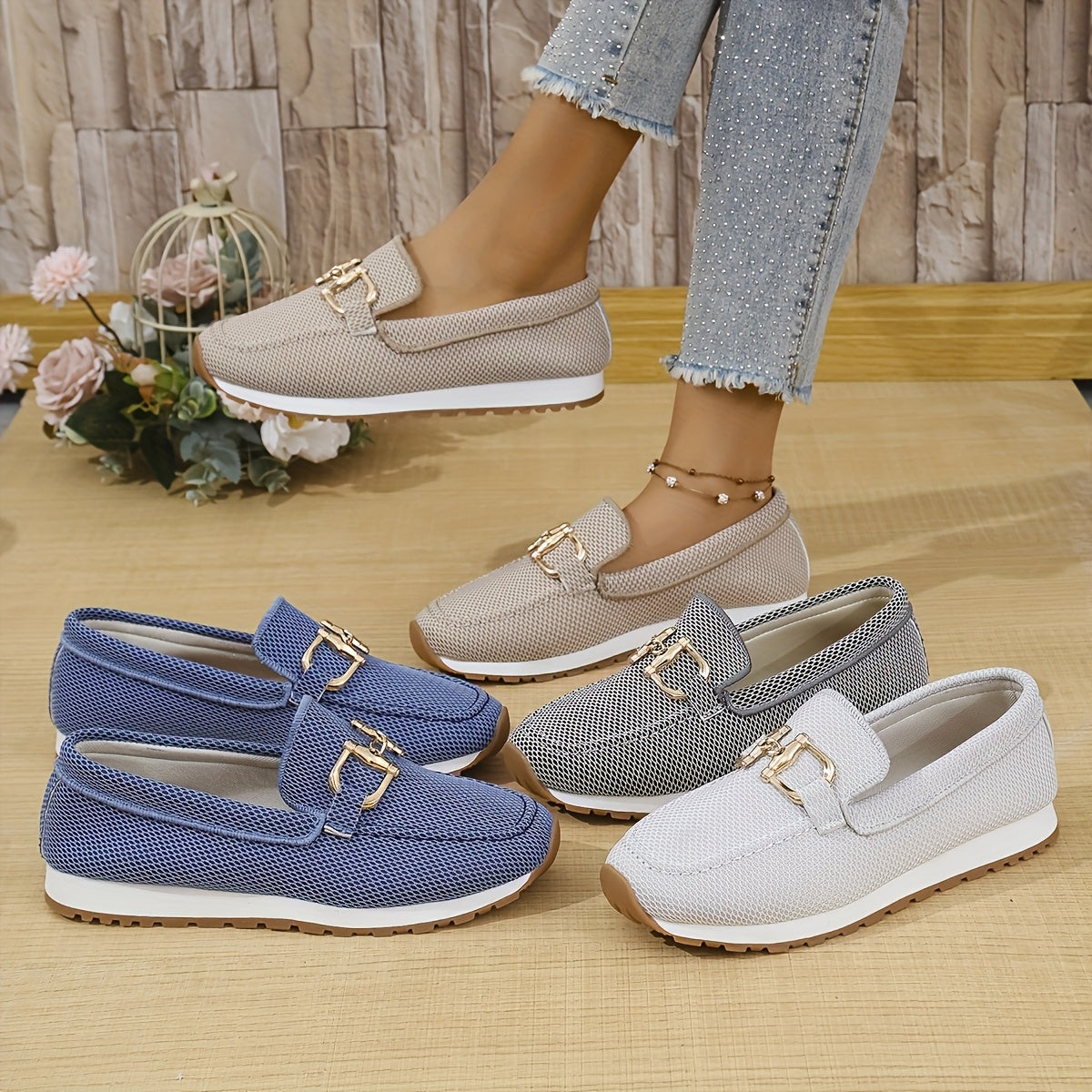 Lindi – Lightweight Comfort Slip-On