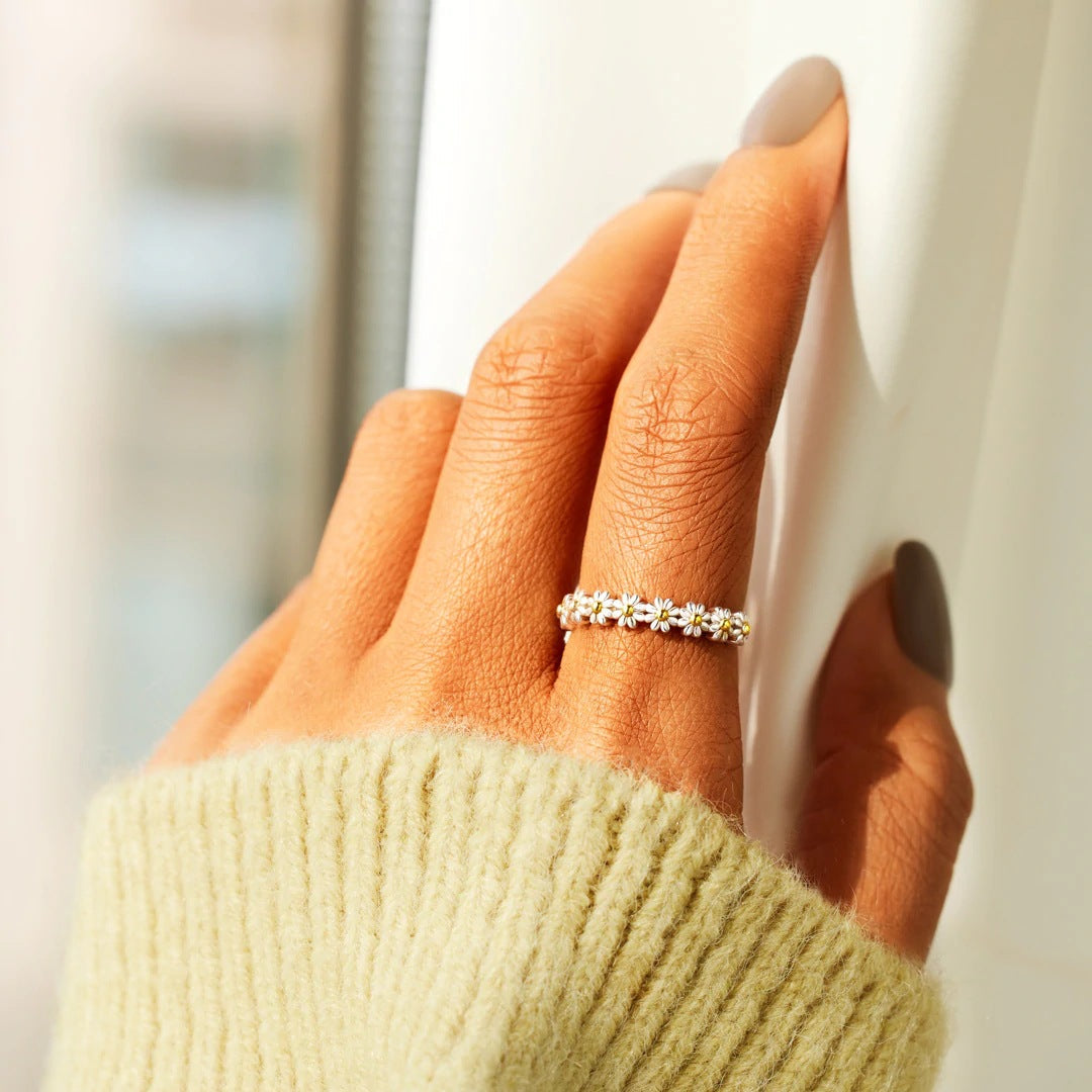 Garden - Luxurious Flower Adjustable Ring