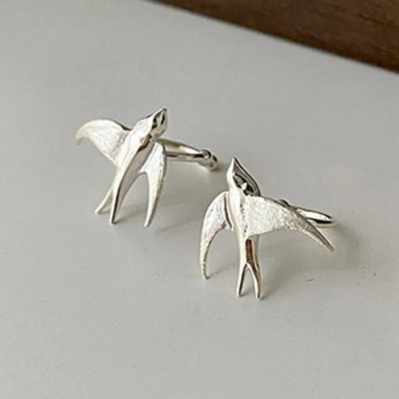Beautiful Silver tone Swallow Bird Clip-On Earrings