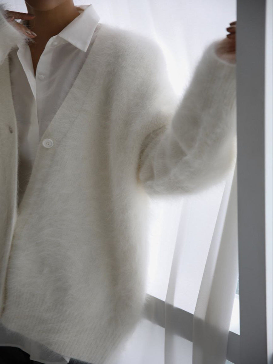 Fortunata™ | Fluffy V-neck button cardigan