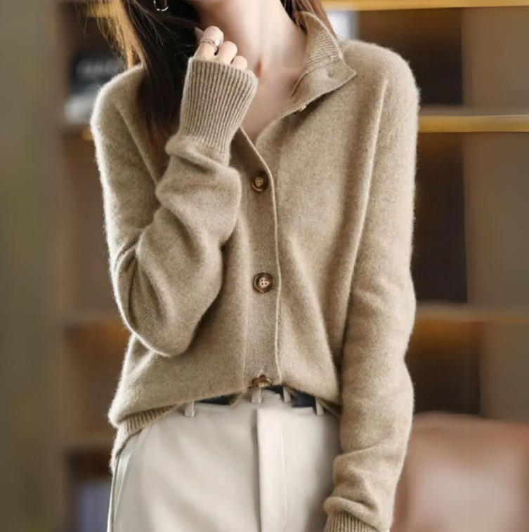 Zoraβ’ | Elegant and Comfortable Cardigan
