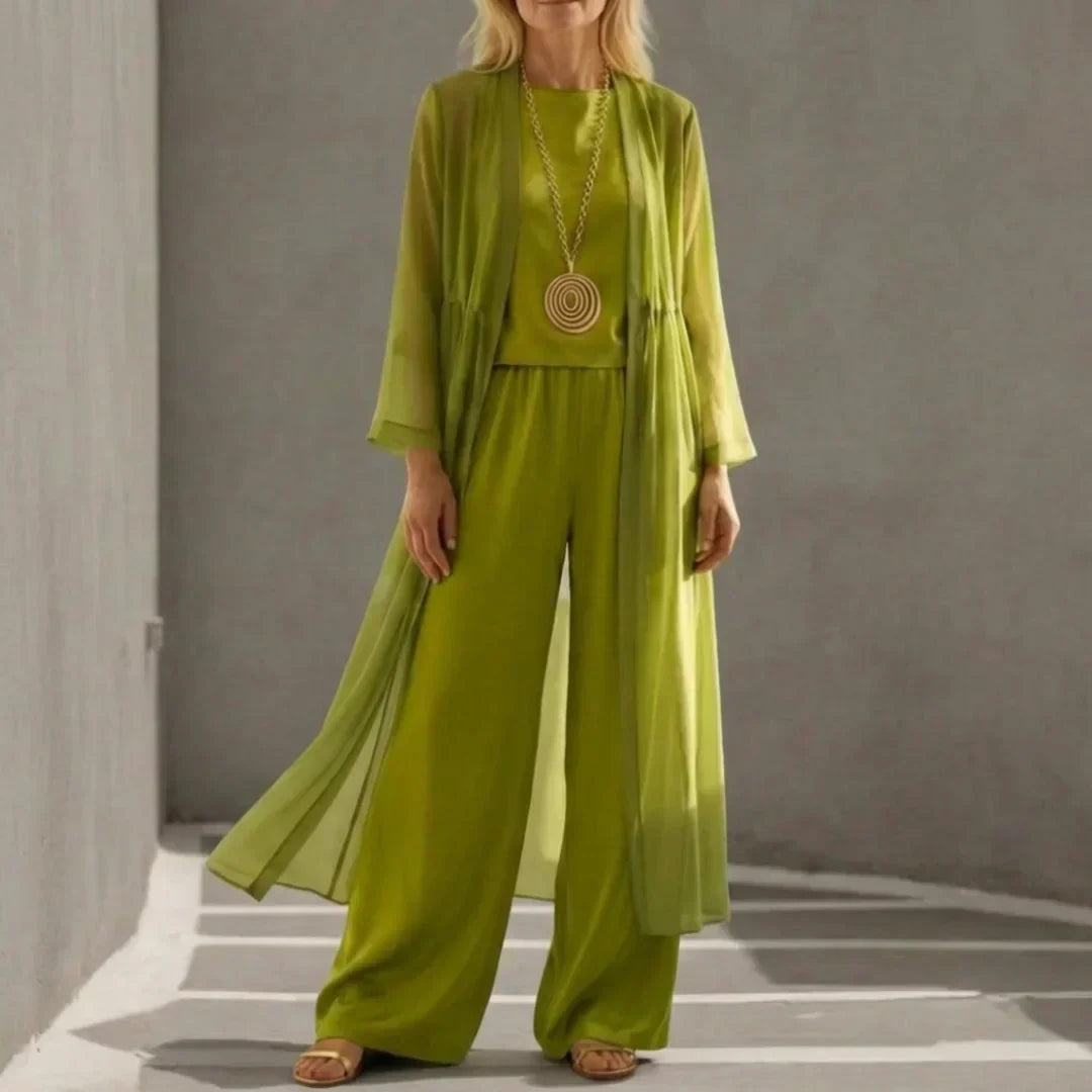 Giada | Elegant Fluid Three-Piece Set