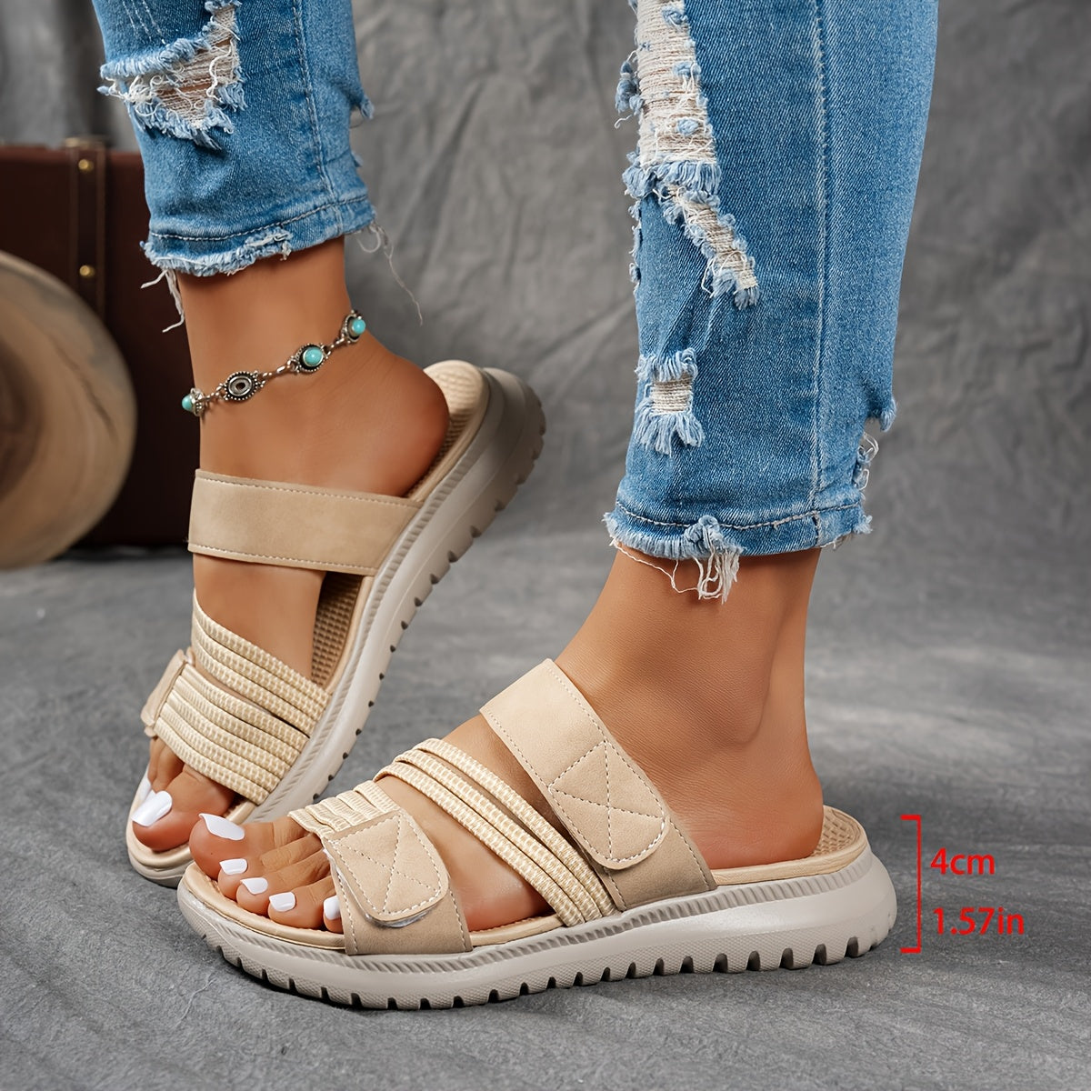 Cleo – Sporty Comfort Sandal with Platform Sole
