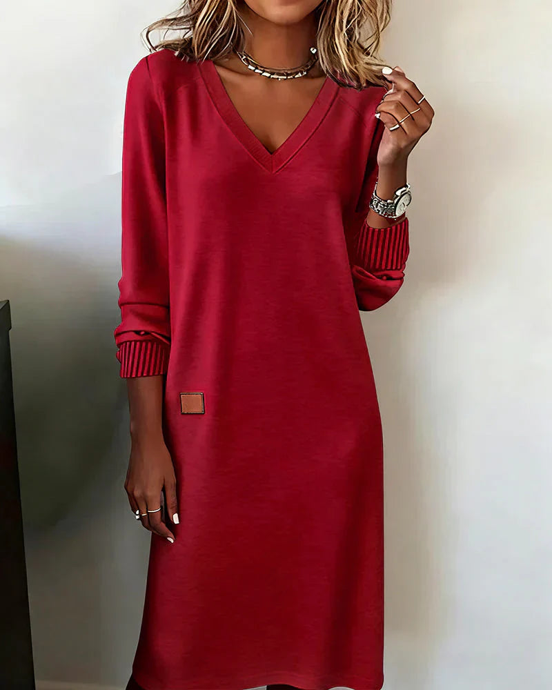 Lusia™ | V-neck long-sleeve sweatshirt dress