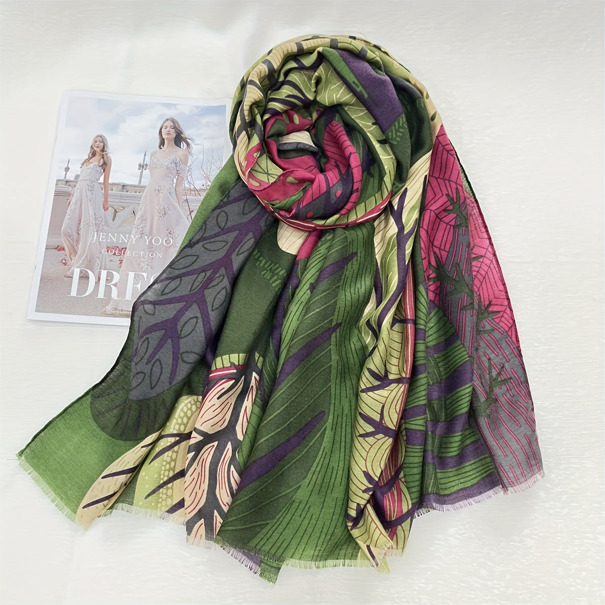 Tamaraβ’ | Leaf-Print Multicolor Oblong Scarf Wrap