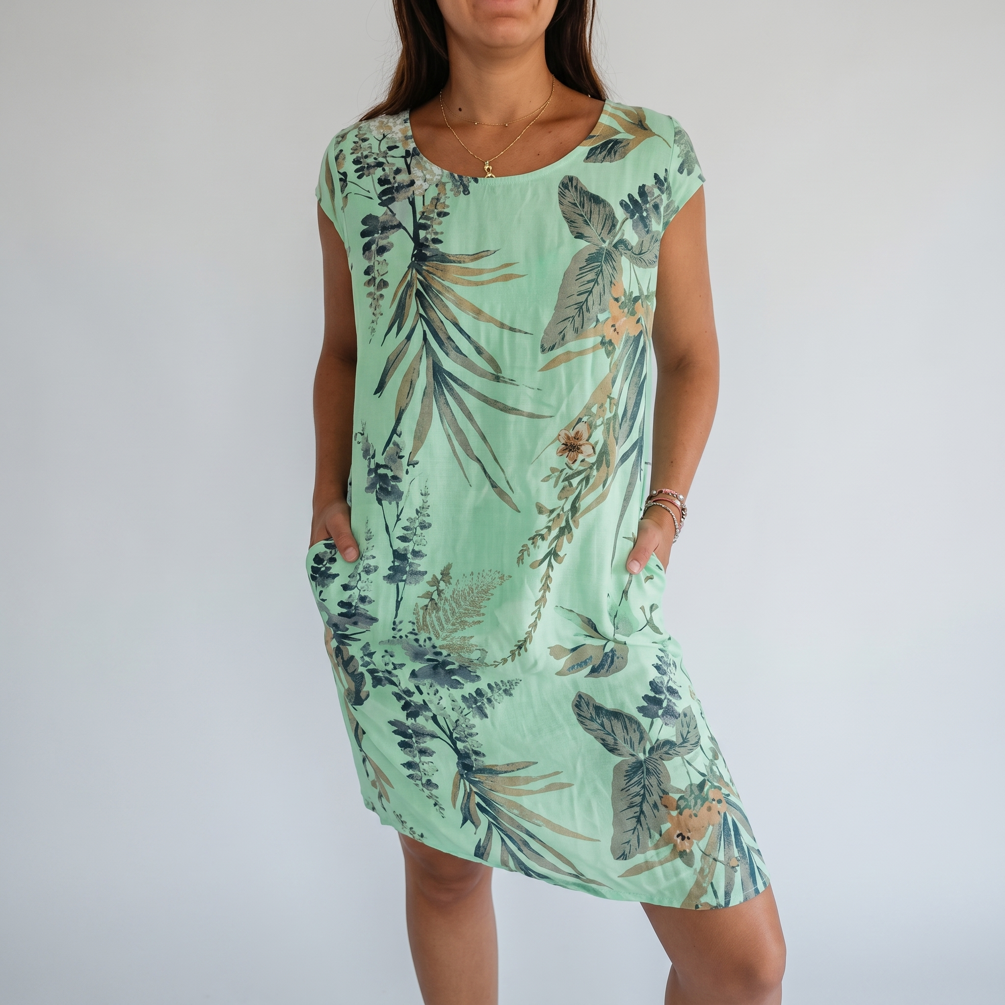 Breathable Tropical Print Side-Pocket Shift Dress