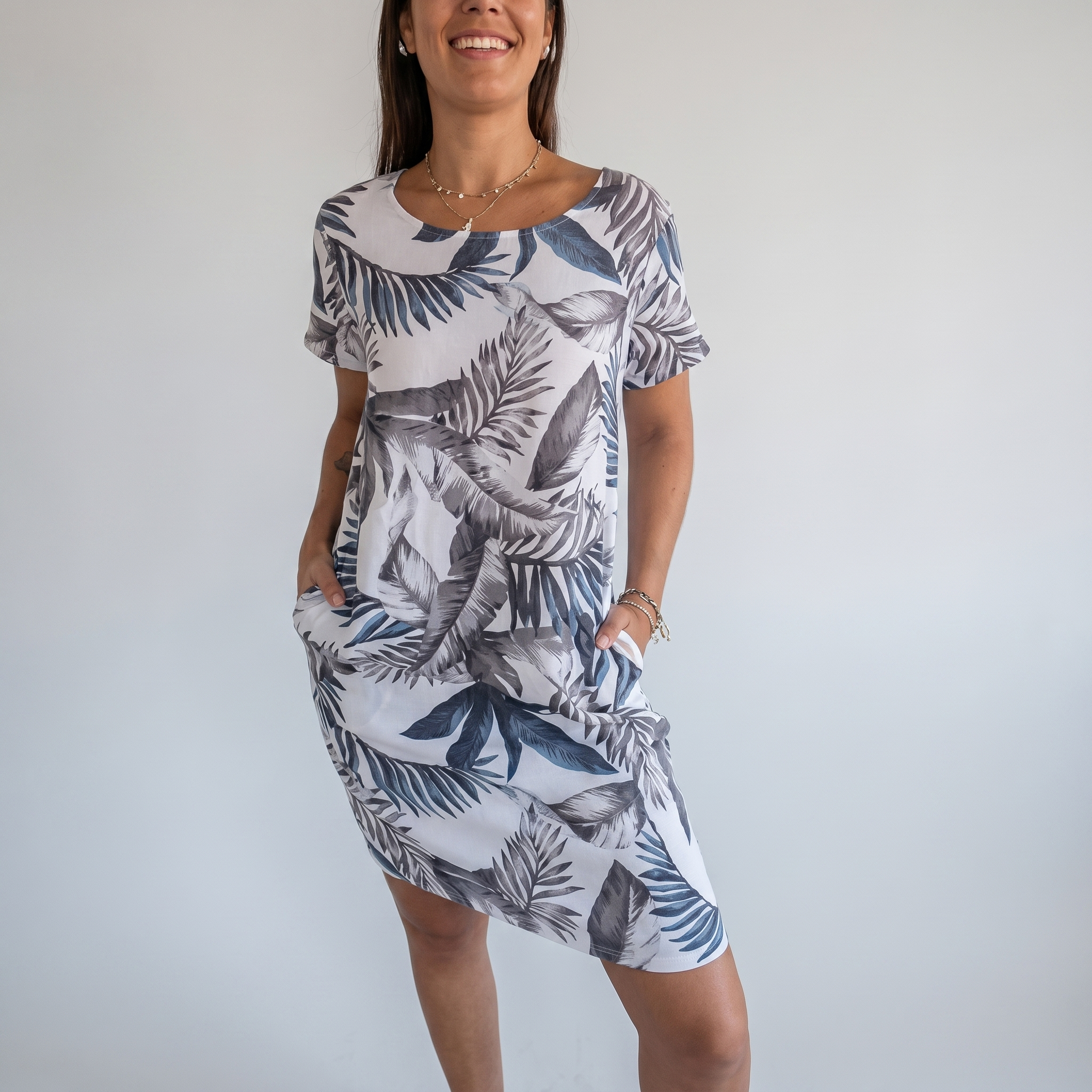 Breathable Tropical Print Side-Pocket Shift Dress