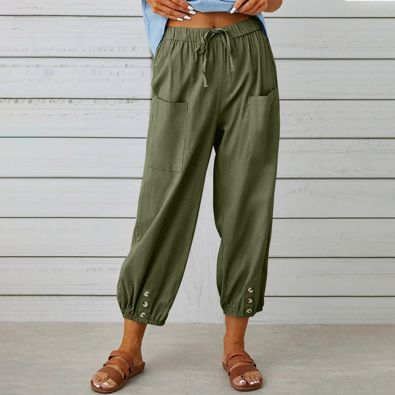 Comfortable Button Hem Cropped Pants