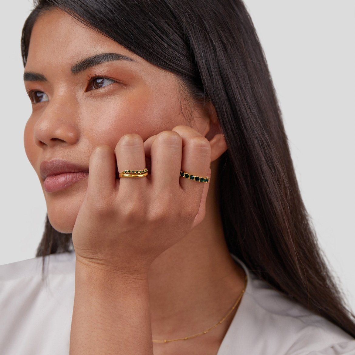 Mary - Emerald Green Layered Ring