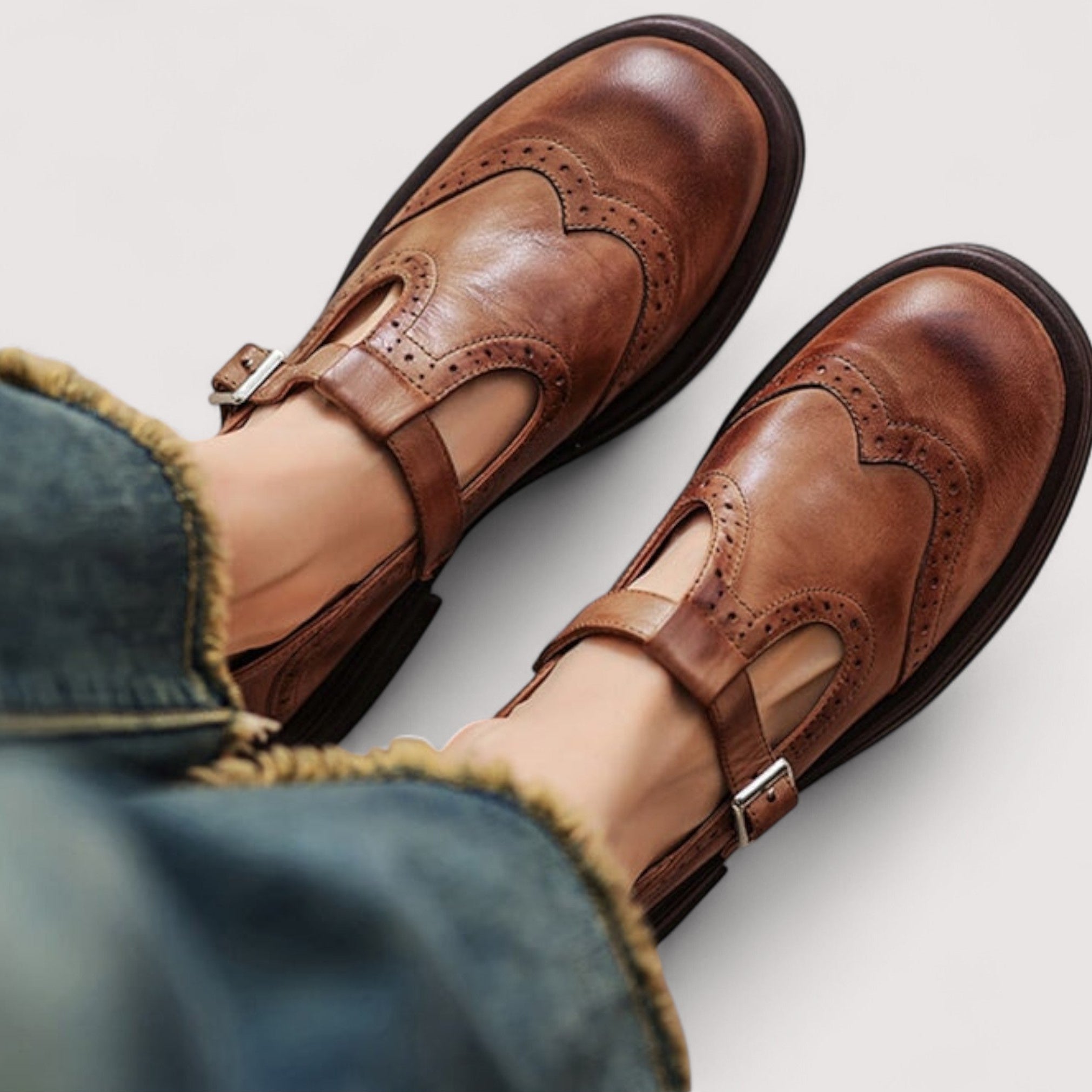 BrogueT™ | Women's Vintage T-Bar Leather Loafers