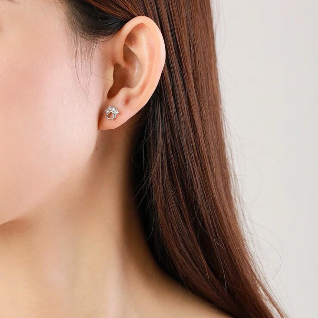 Paw Stud Earrings – With Sparkling Zirconia