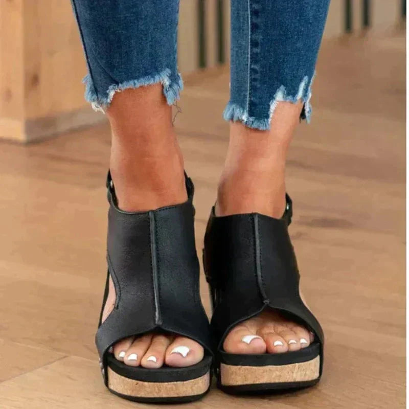 Inola – Orthopedic Sandals