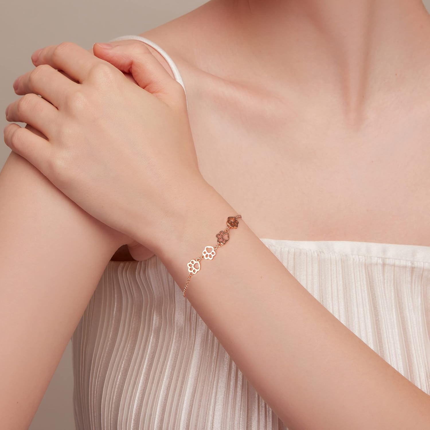Paw Print Bracelet – Adjustable Fit