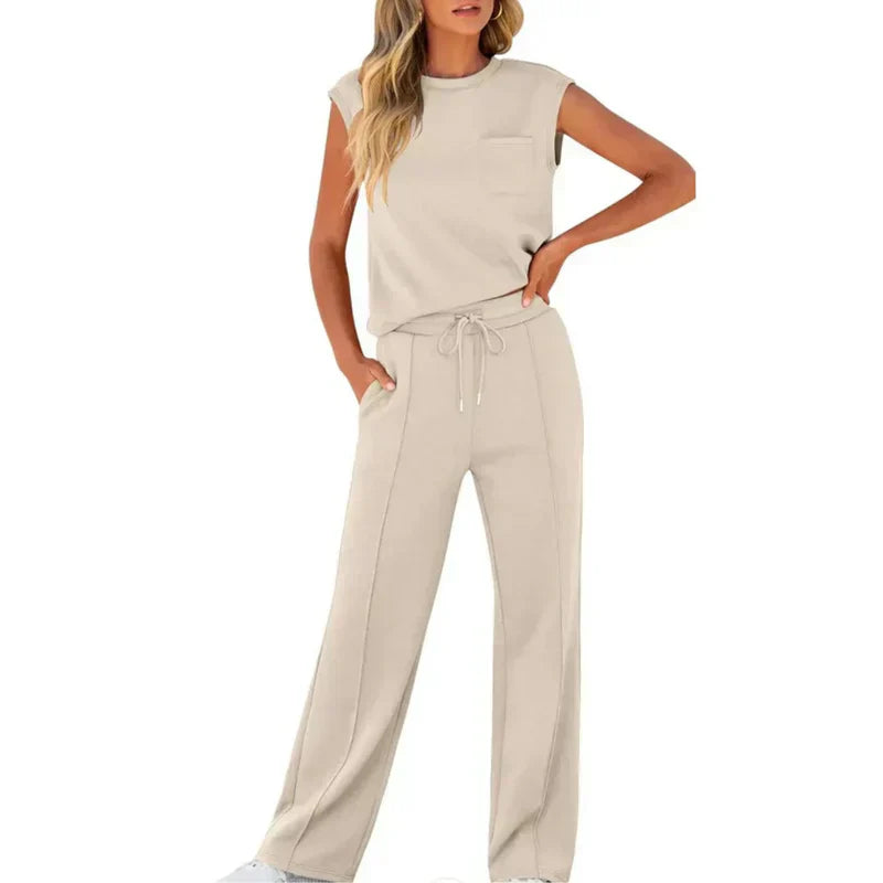 Iris™ | Elegant and Comfortable Set