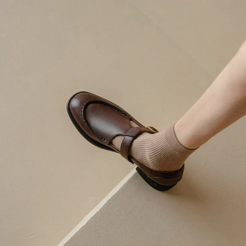 Suzanne - Retro Shoes