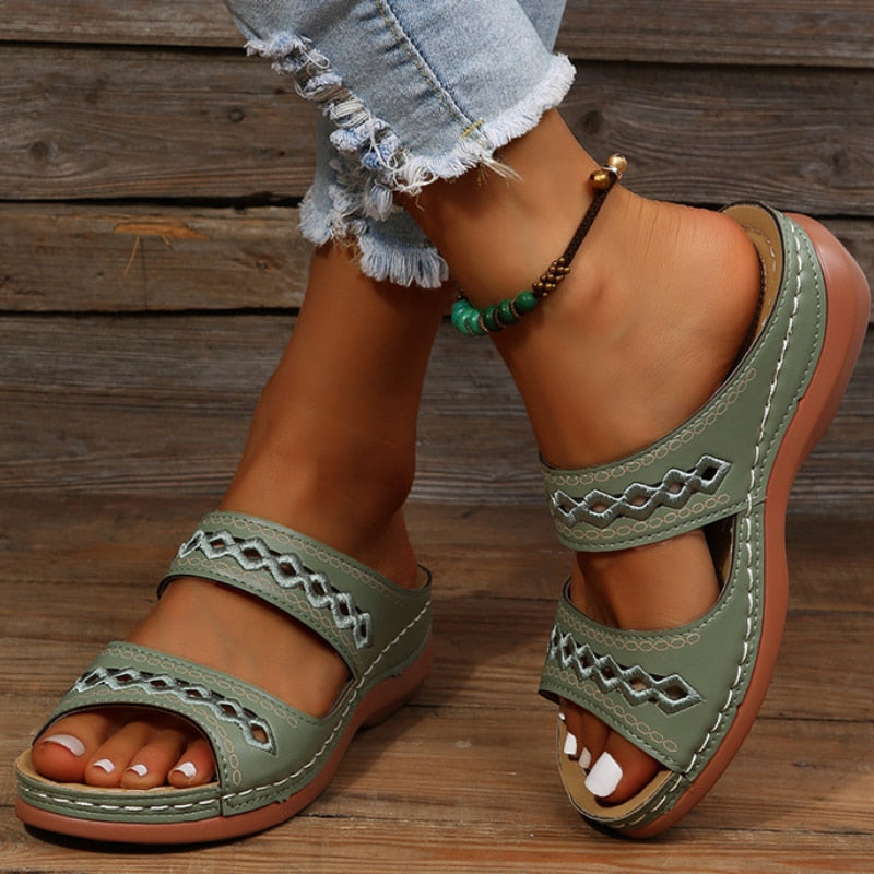 Monta – Padded Orthopedic Sandals