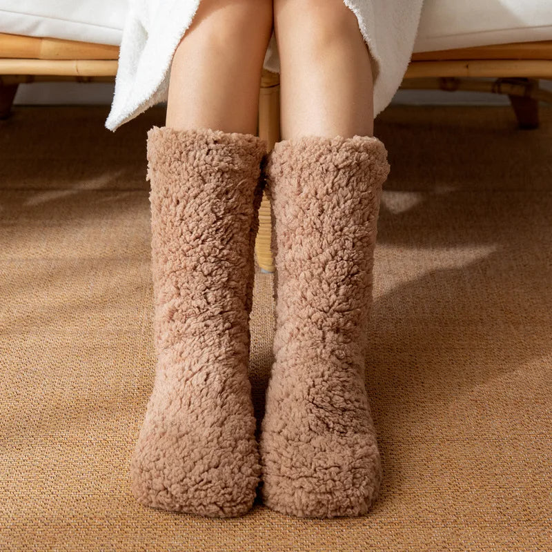 delphina™ |  Sherpa fuzzy cozy crew socks