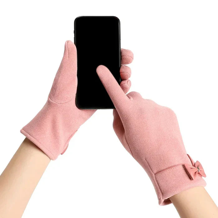Wrist-Length Velvet Gloves