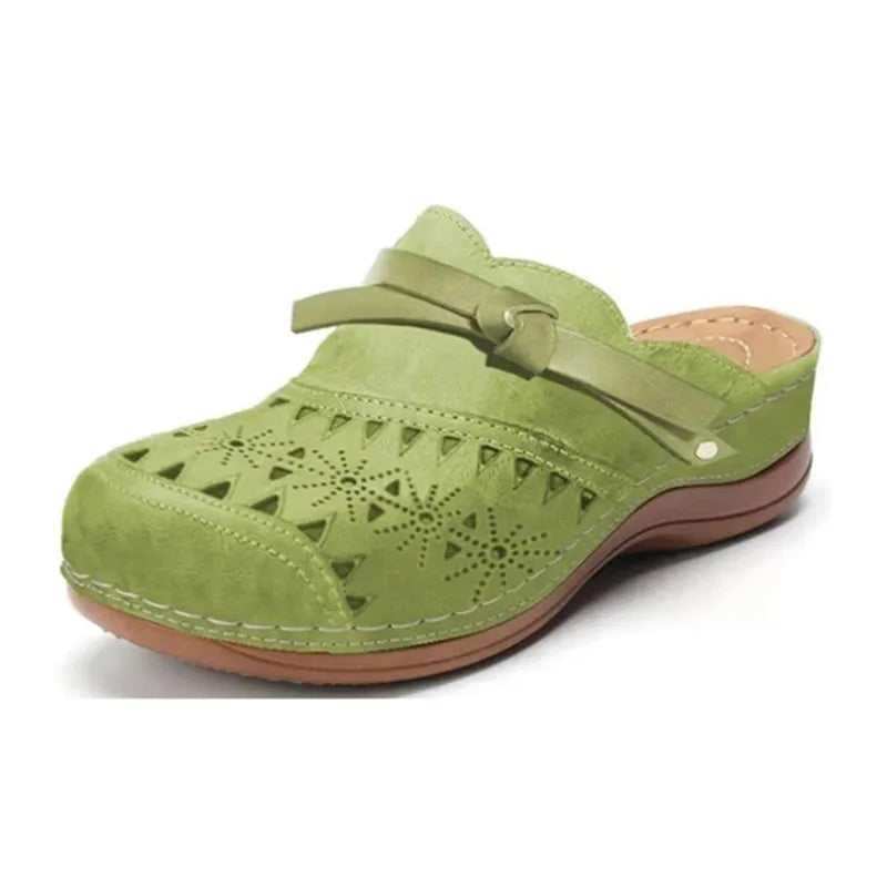 Lyla – Comfortable Everyday Clogs