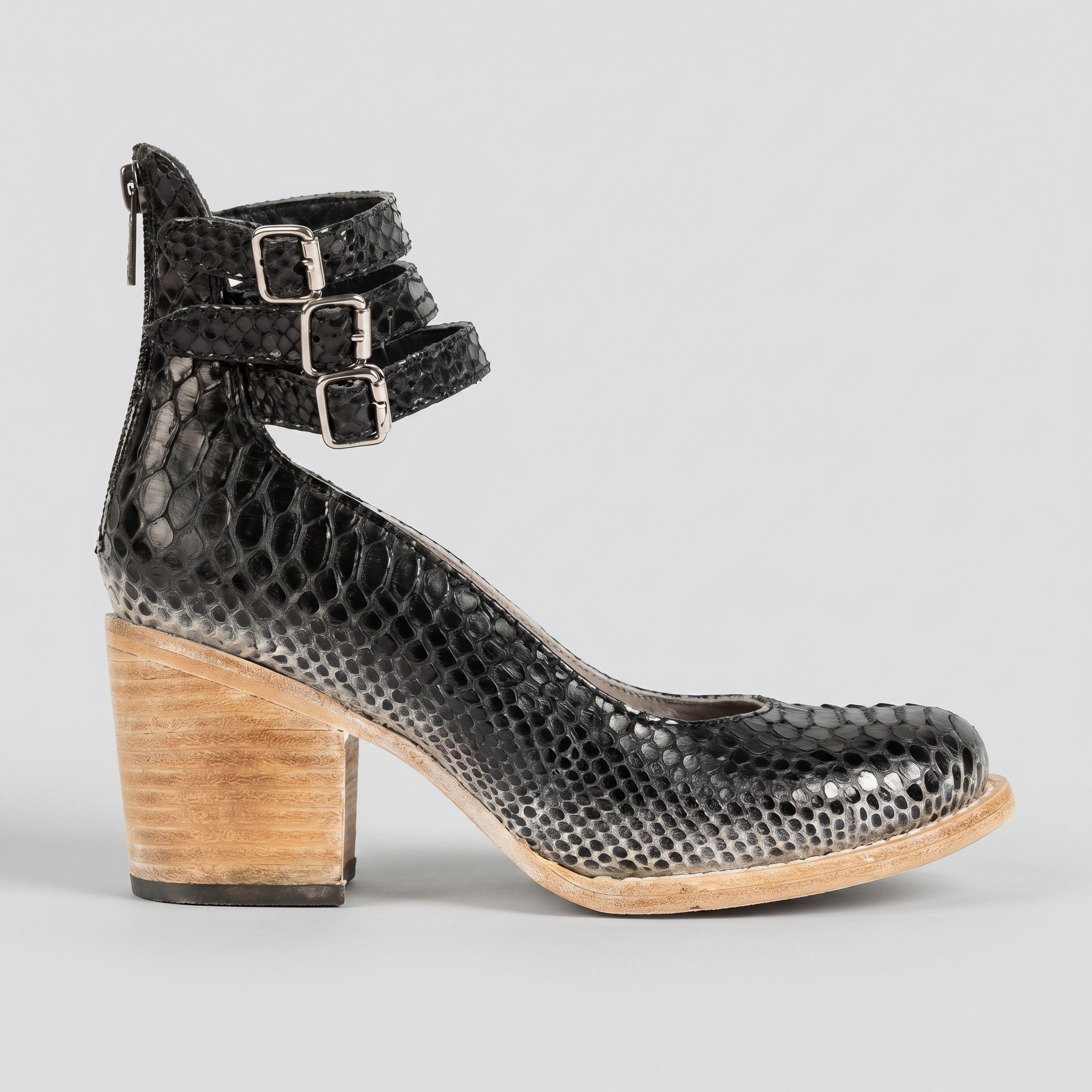 VintaStrap™ | Women's Triple Buckle Block Heel Pumps