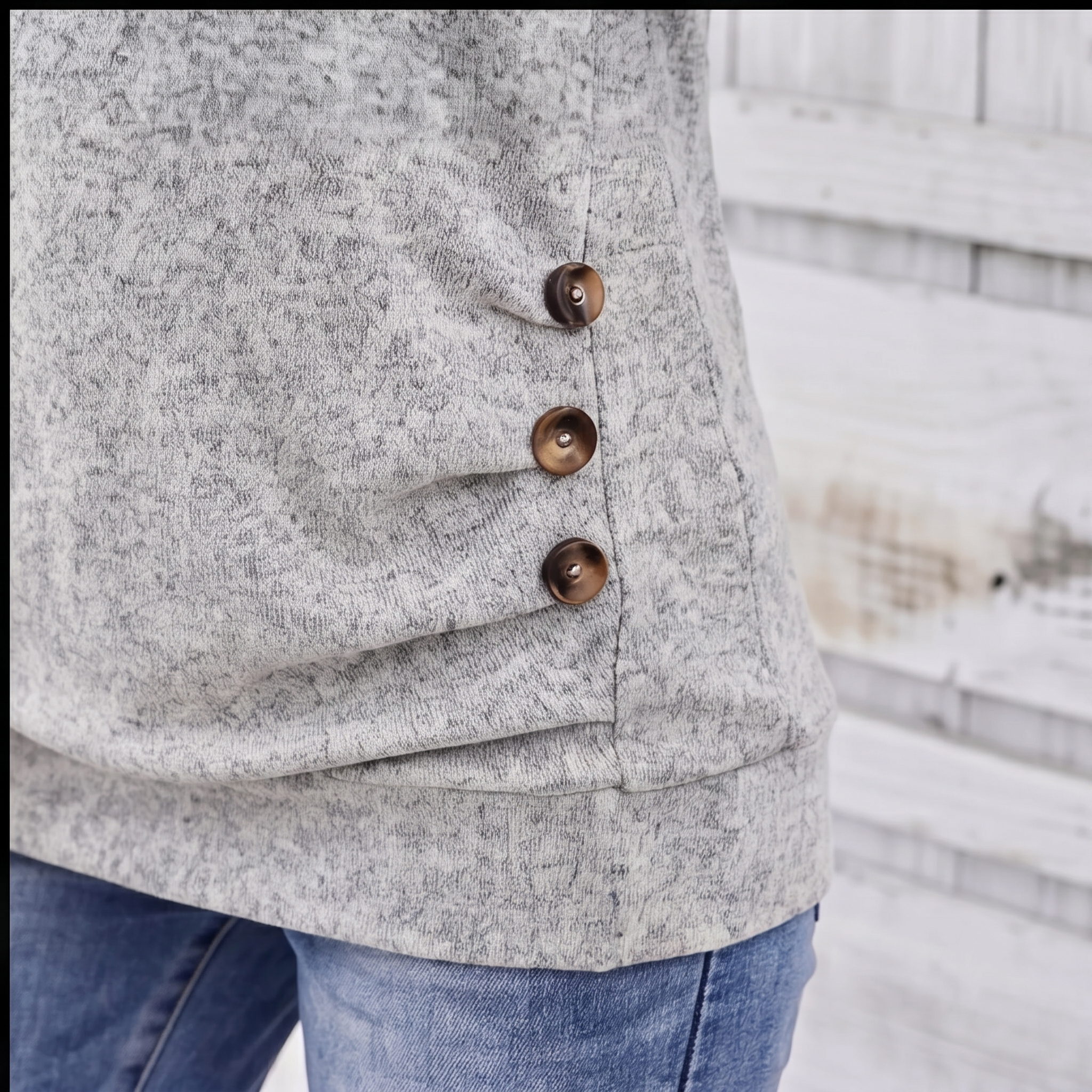 Léonie™ | Long Sleeve T-Shirts