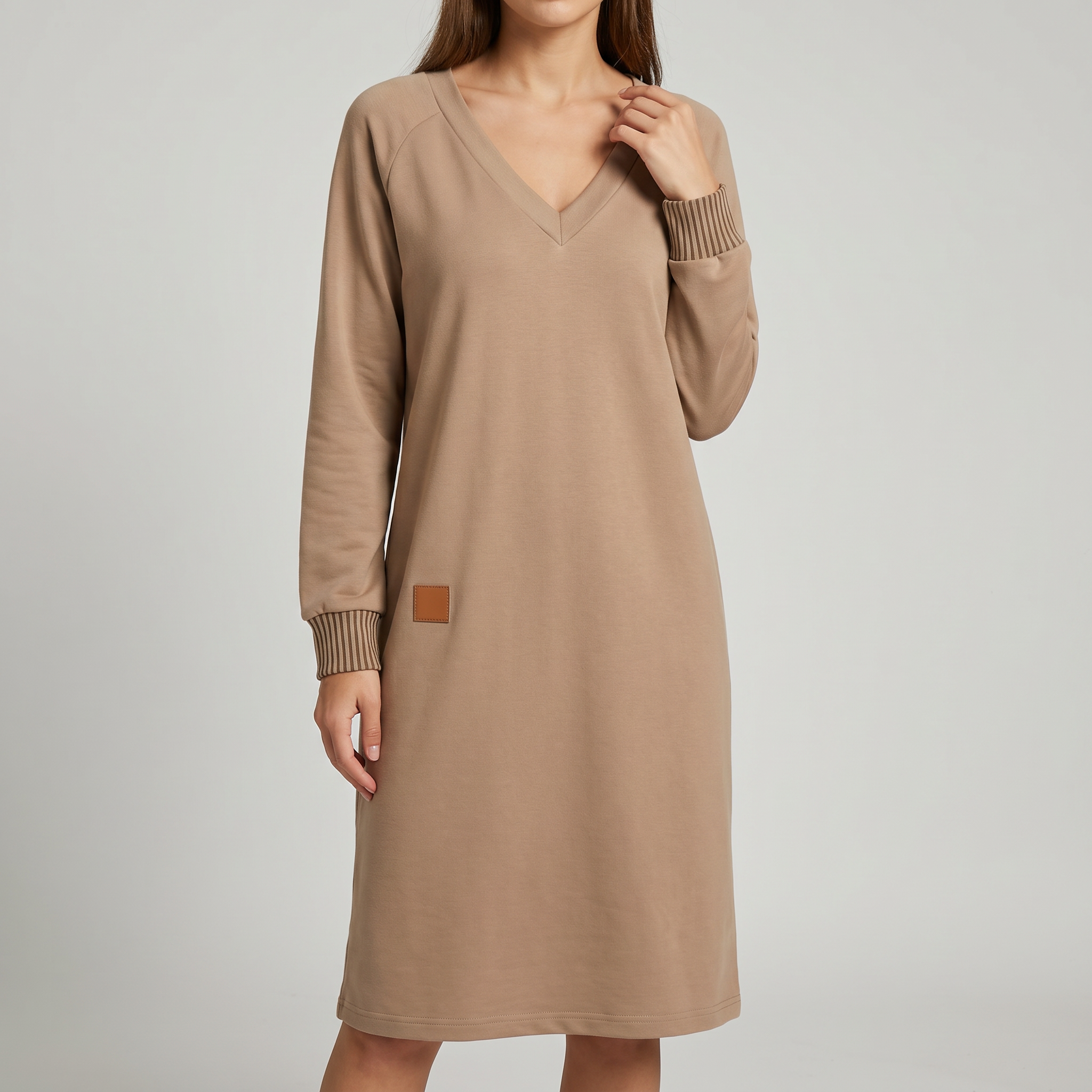 Lusia™ | V-neck long-sleeve sweatshirt dress