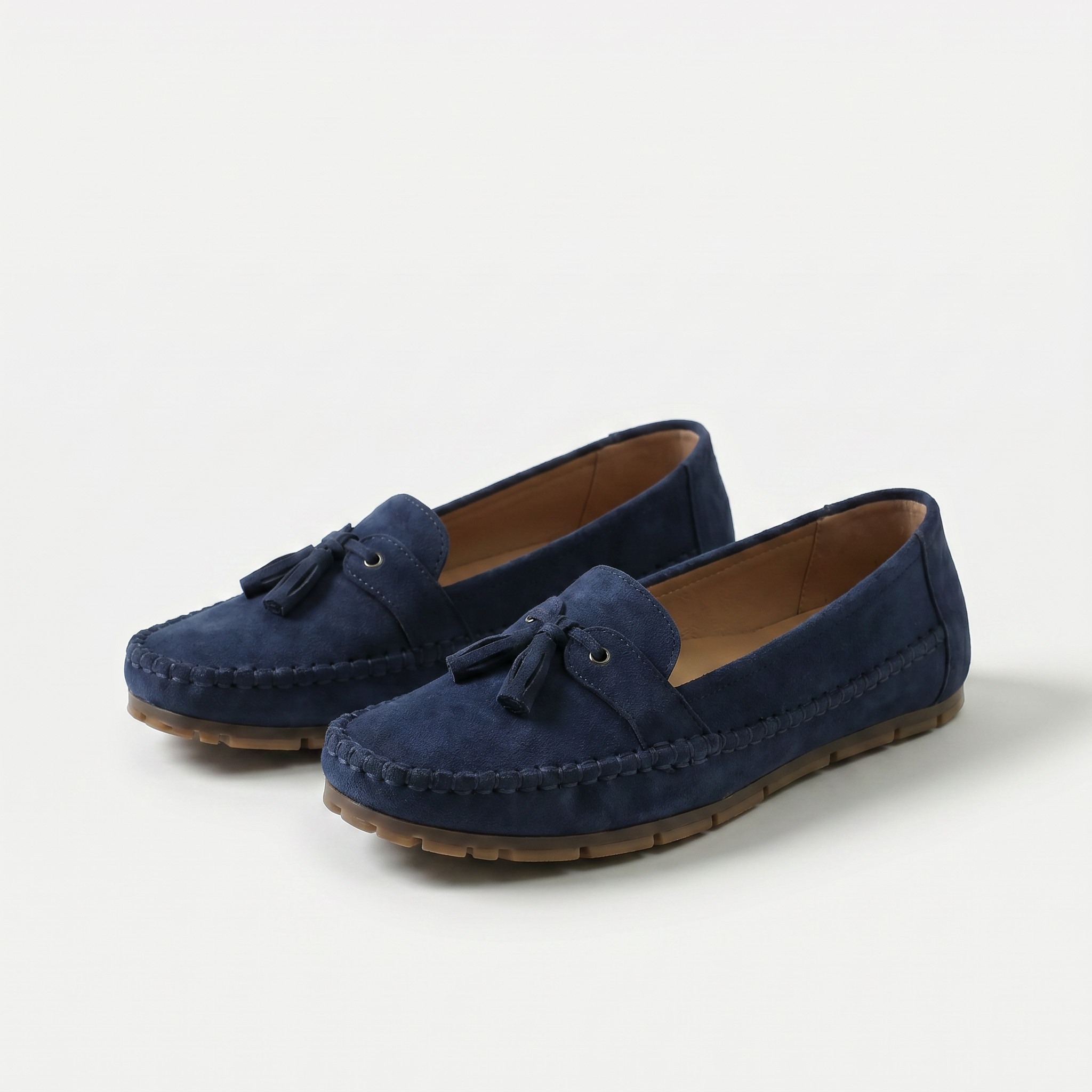 Nadine – Classic Loafers with Tassel Detail